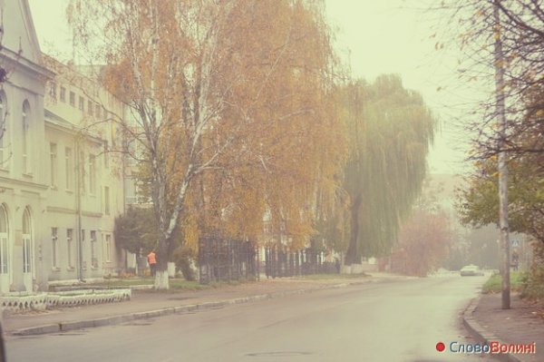 Луцьк в тумані. ФОТО